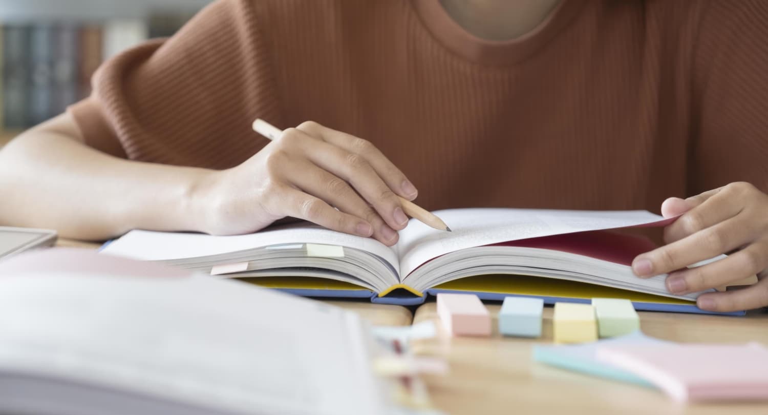 Período para confirmação de matrícula presencialmente nas escolas estaduais começa nesta terça-feira 