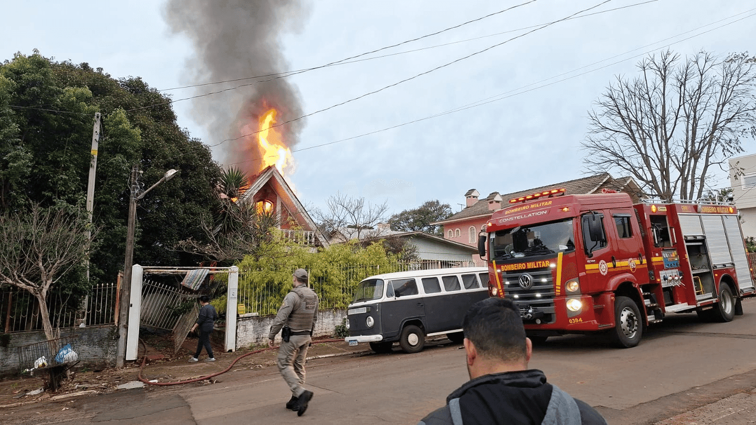 Incêndio em Frederico Westphalen mobiliza Corpo de Bombeiros