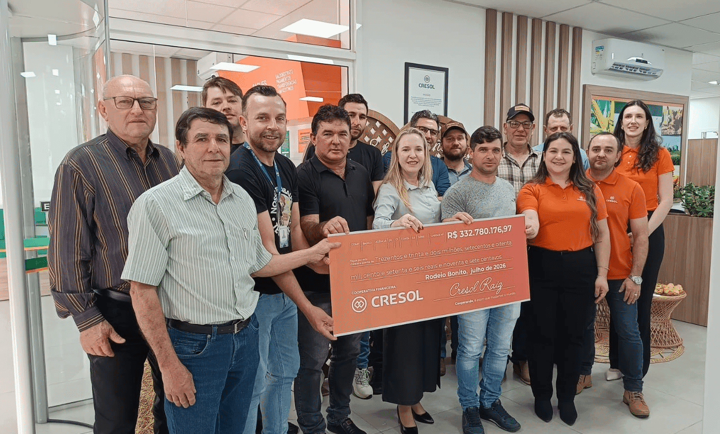 Agência da Cresol celebra seis anos de atuação em Rodeio Bonito