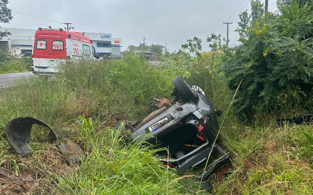 Colisão deixa três pessoas feridas na ERS-150 