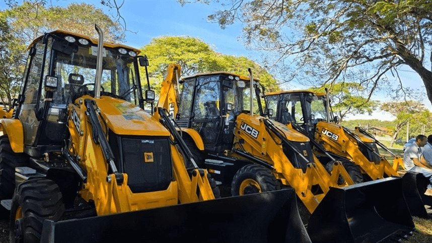 Estado entregará máquinas e equipamentos agrícolas a municípios nesta quinta-feira