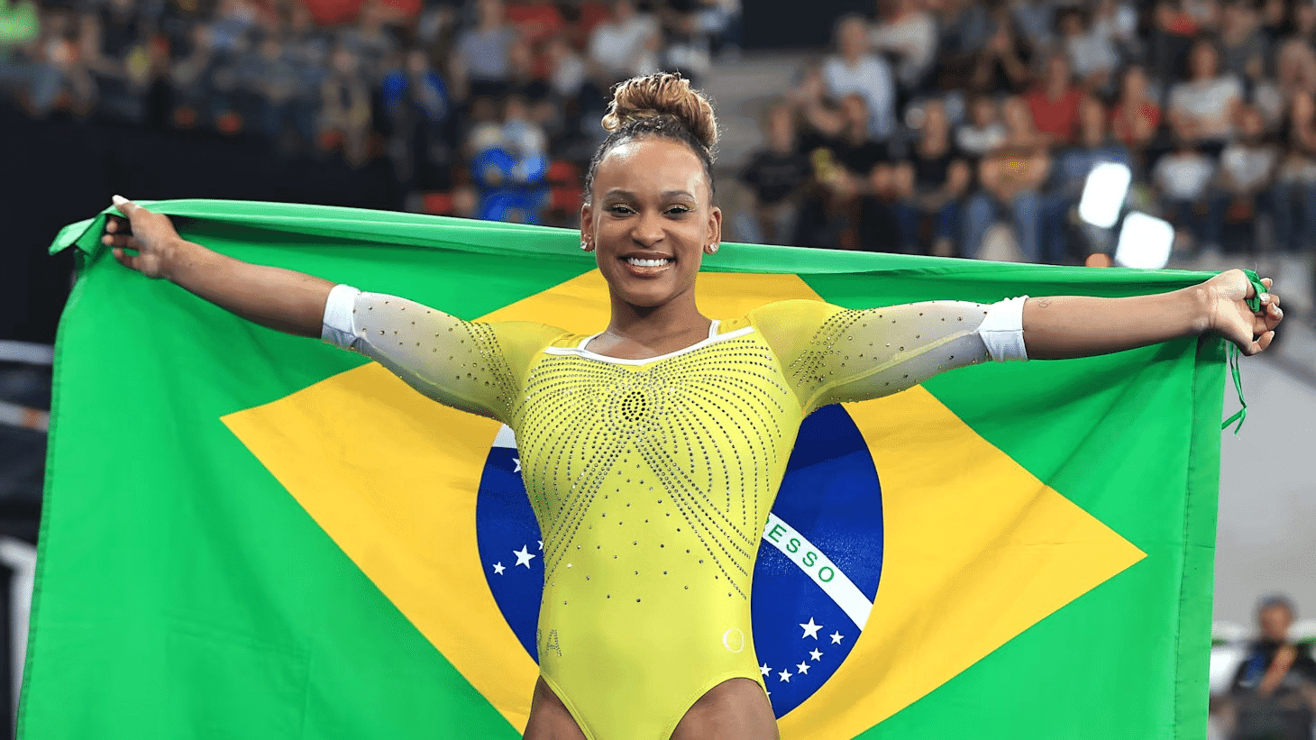 Rebeca Andrade volta com ouro no Pan de ginástica artística