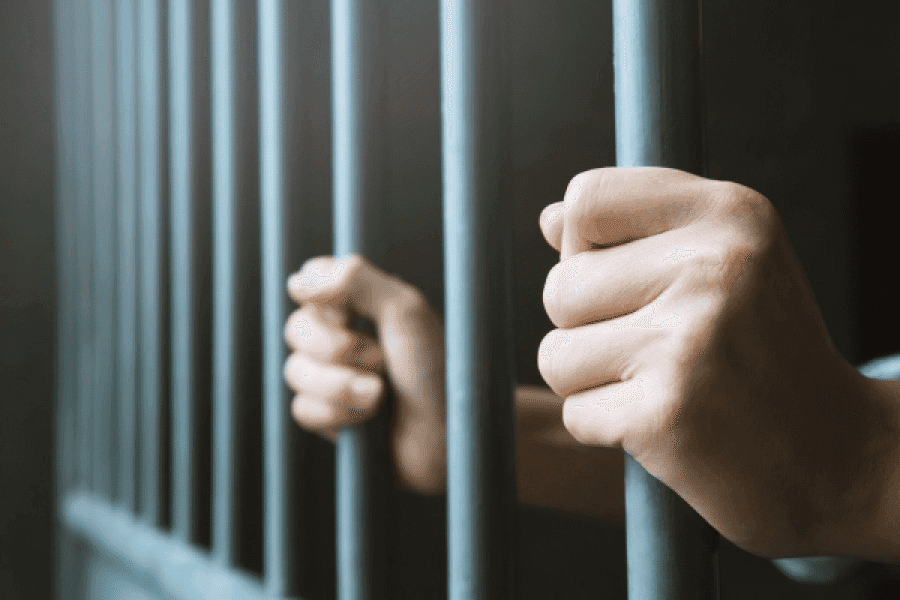  Idoso é condenado a mais de 40 anos de prisão por estupro contra duas enteadas em Ametista do Sul